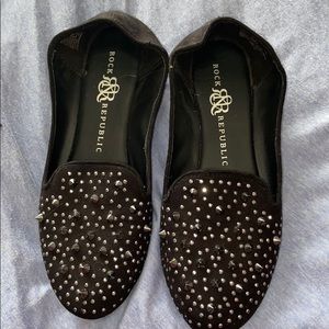 Rock & Republic Spike Accented Flats Size 8